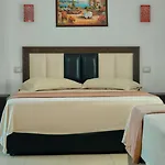 Hotel Center Park Velipoje
