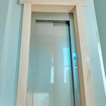 Center Park Ξενοδοχείο *