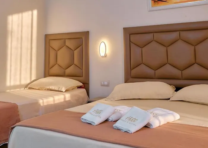 Center Park Hotel Velipojë