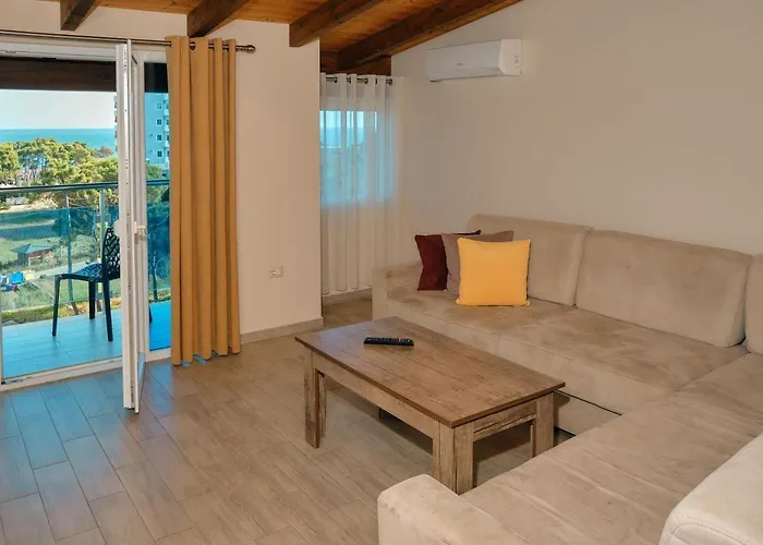 Center Park Otel Velipojë