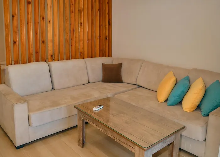 Hotel Center Park Velipojë